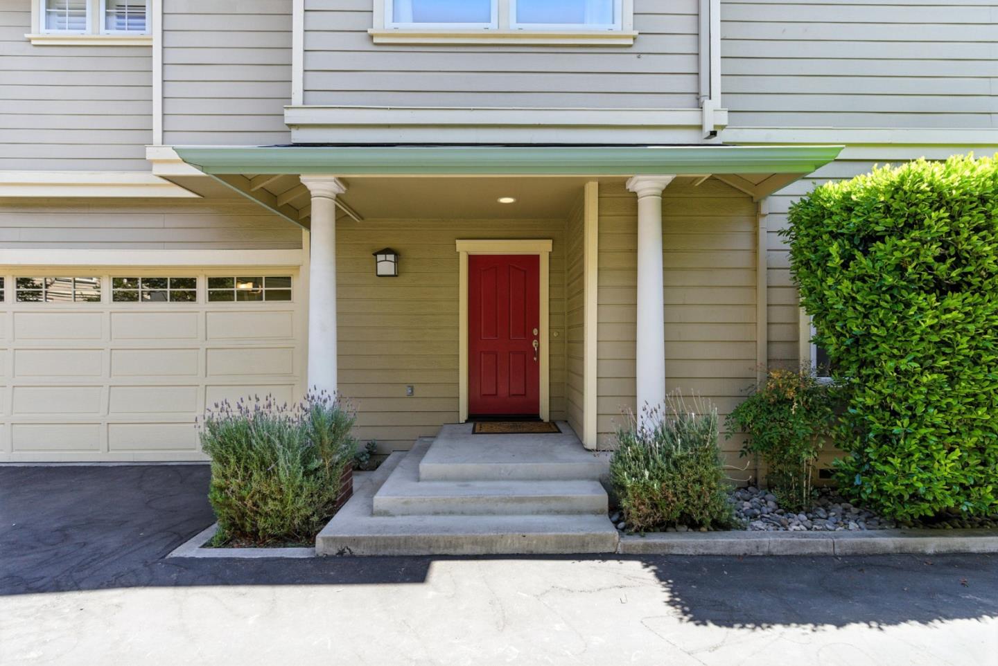 Detail Gallery Image 2 of 39 For 106 Mill Rd, Los Gatos,  CA 95032 - 4 Beds | 2/1 Baths