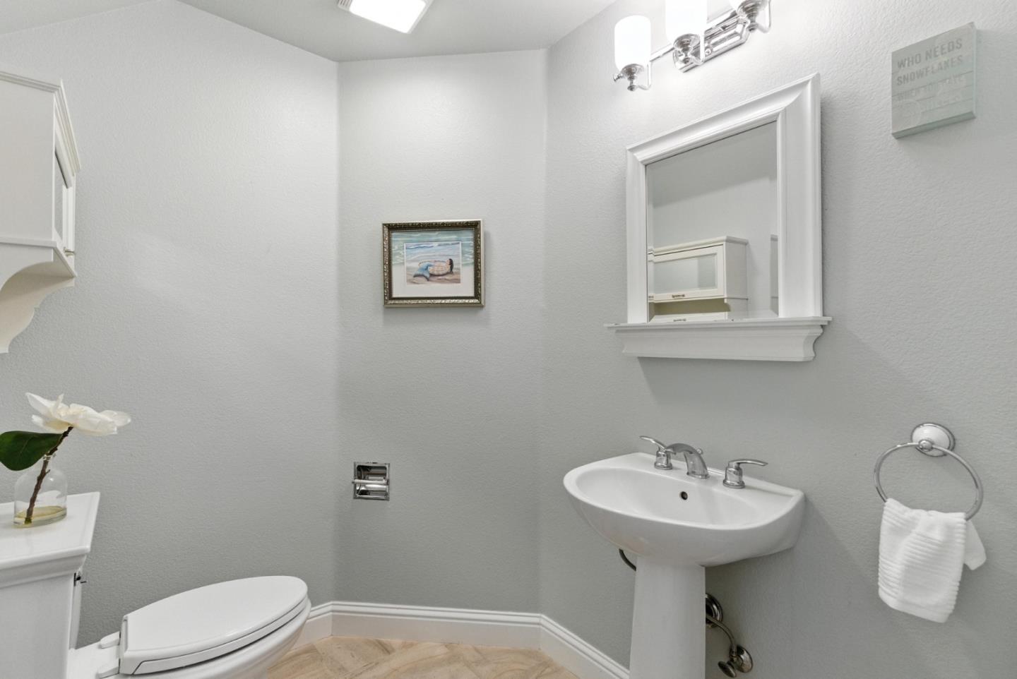 Detail Gallery Image 27 of 39 For 106 Mill Rd, Los Gatos,  CA 95032 - 4 Beds | 2/1 Baths