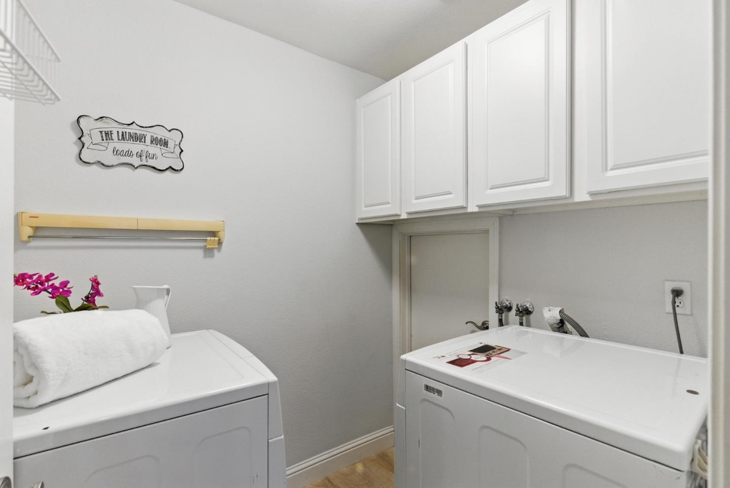 Detail Gallery Image 28 of 39 For 106 Mill Rd, Los Gatos,  CA 95032 - 4 Beds | 2/1 Baths