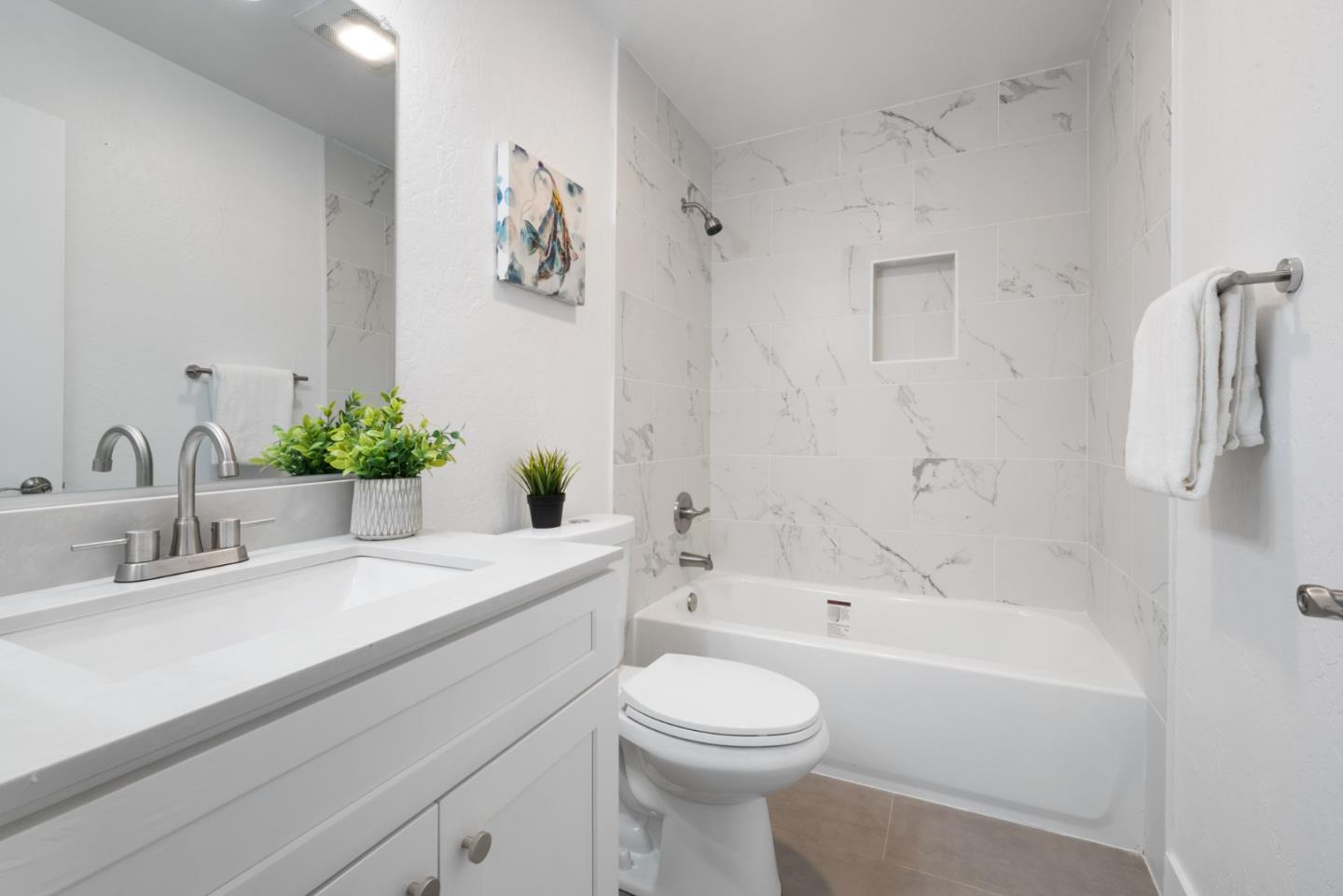 Detail Gallery Image 17 of 29 For 433 W Rincon Ave #H,  Campbell,  CA 95008 - 2 Beds | 1/1 Baths