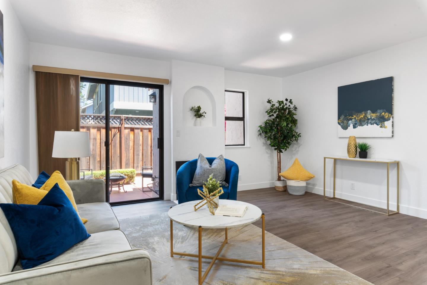 Detail Gallery Image 6 of 29 For 433 W Rincon Ave #H,  Campbell,  CA 95008 - 2 Beds | 1/1 Baths