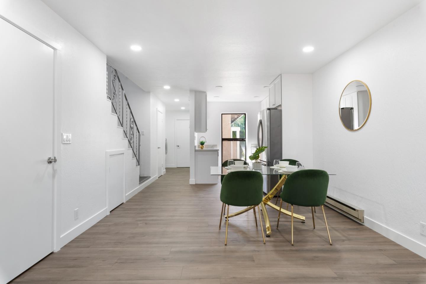 Detail Gallery Image 8 of 29 For 433 W Rincon Ave #H,  Campbell,  CA 95008 - 2 Beds | 1/1 Baths