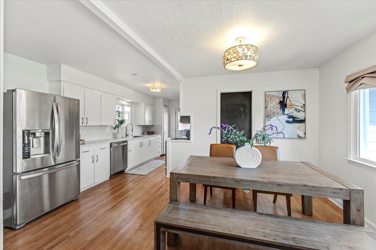 Detail Gallery Image 7 of 20 For 465 Harcourt Ave, Seaside,  CA 93955 - 2 Beds | 1 Baths