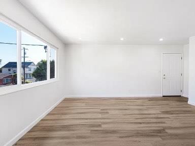Detail Gallery Image 3 of 9 For 2133 34th Ave, Oakland,  CA 94601 - 2 Beds | 1 Baths