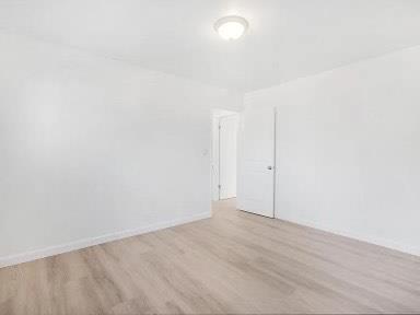 Detail Gallery Image 5 of 9 For 2133 34th Ave, Oakland,  CA 94601 - 2 Beds | 1 Baths