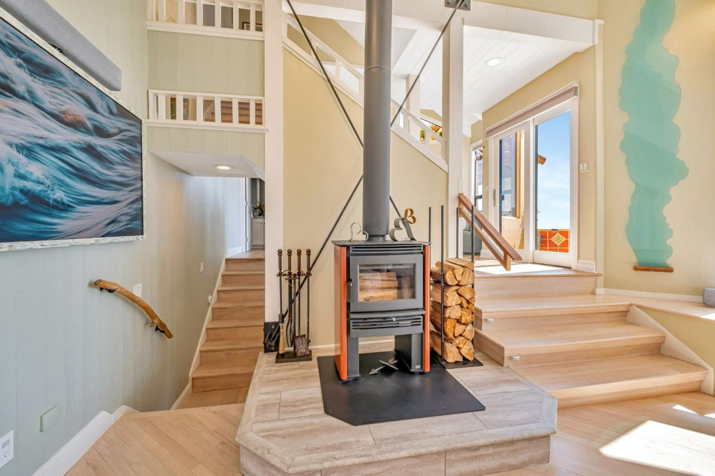 Detail Gallery Image 12 of 44 For 3300 Crystal Heights Dr, Soquel,  CA 95073 - 3 Beds | 2/1 Baths