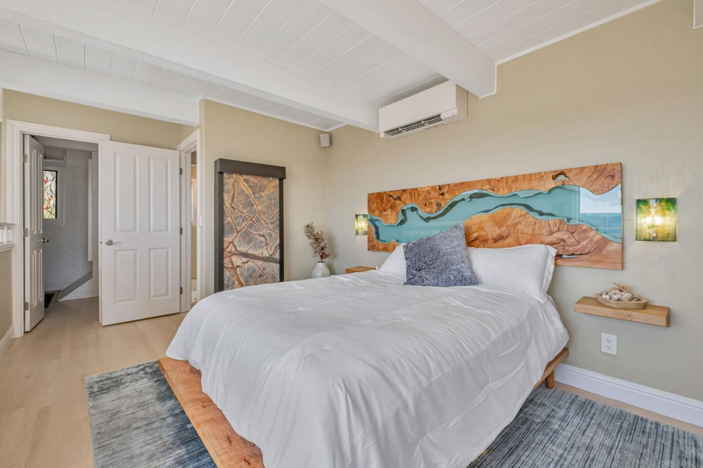 Detail Gallery Image 28 of 44 For 3300 Crystal Heights Dr, Soquel,  CA 95073 - 3 Beds | 2/1 Baths