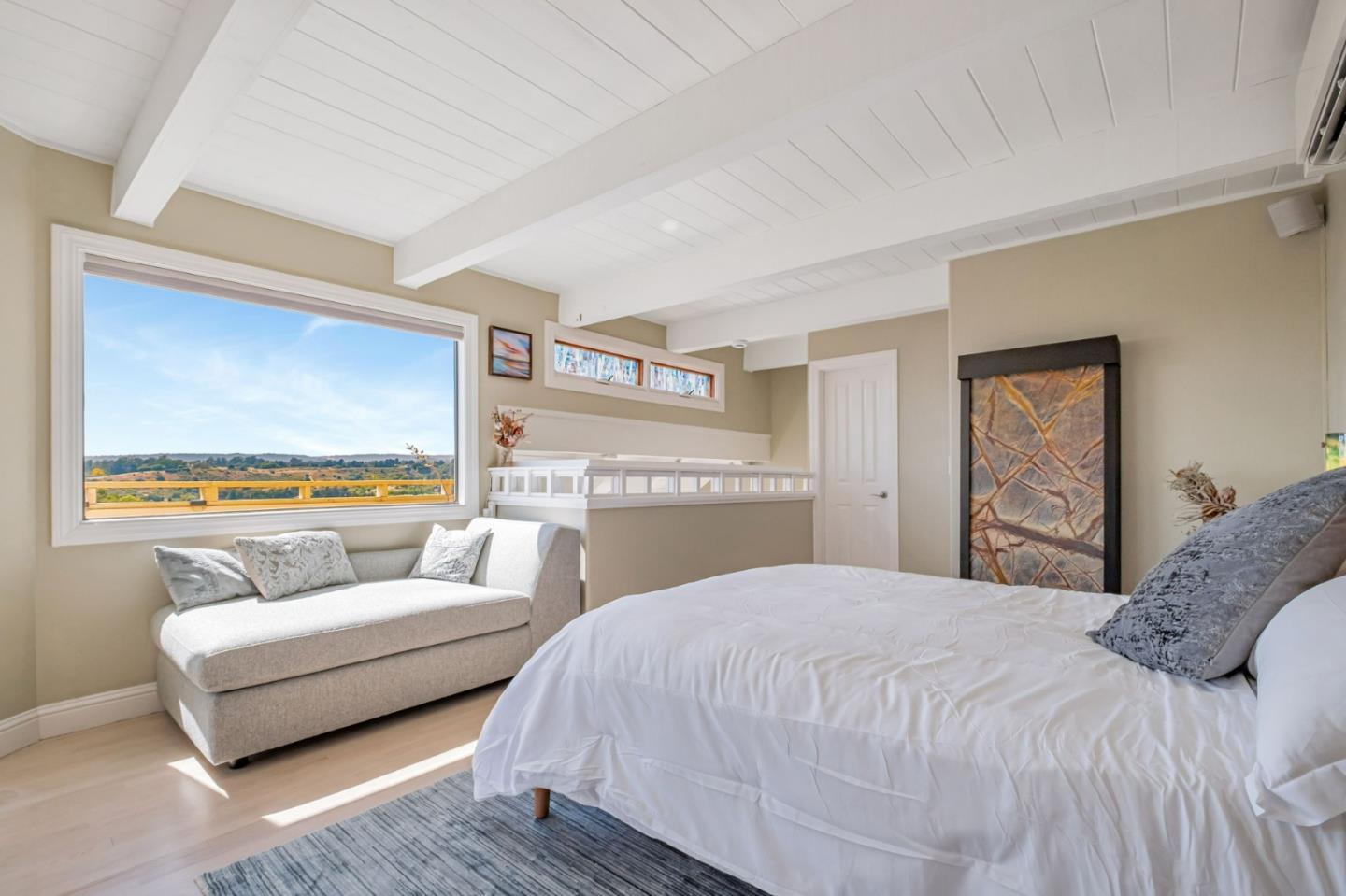 Detail Gallery Image 29 of 44 For 3300 Crystal Heights Dr, Soquel,  CA 95073 - 3 Beds | 2/1 Baths