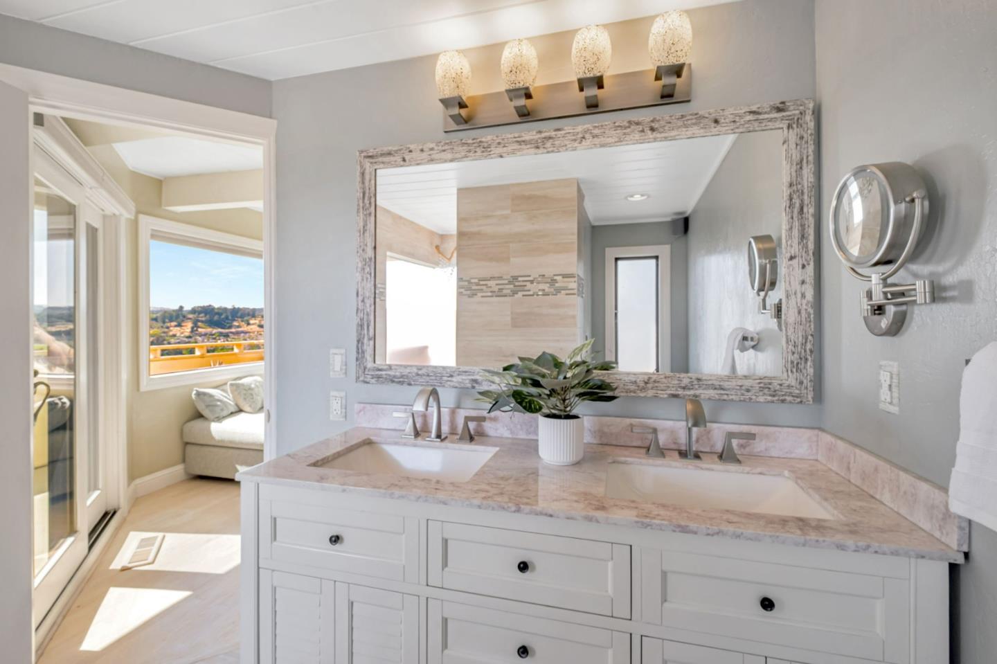 Detail Gallery Image 31 of 44 For 3300 Crystal Heights Dr, Soquel,  CA 95073 - 3 Beds | 2/1 Baths