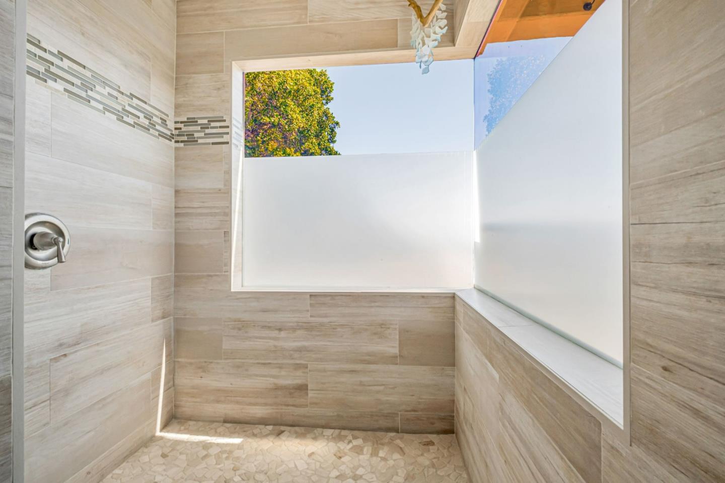 Detail Gallery Image 33 of 44 For 3300 Crystal Heights Dr, Soquel,  CA 95073 - 3 Beds | 2/1 Baths