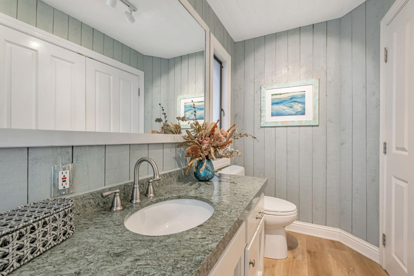 Detail Gallery Image 39 of 44 For 3300 Crystal Heights Dr, Soquel,  CA 95073 - 3 Beds | 2/1 Baths
