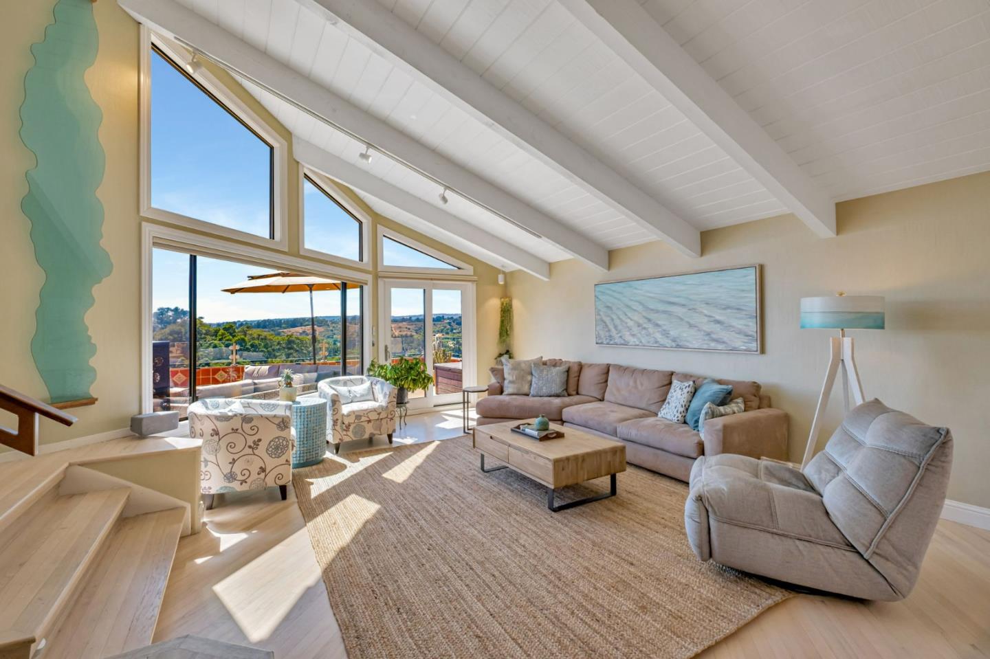 Detail Gallery Image 8 of 44 For 3300 Crystal Heights Dr, Soquel,  CA 95073 - 3 Beds | 2/1 Baths
