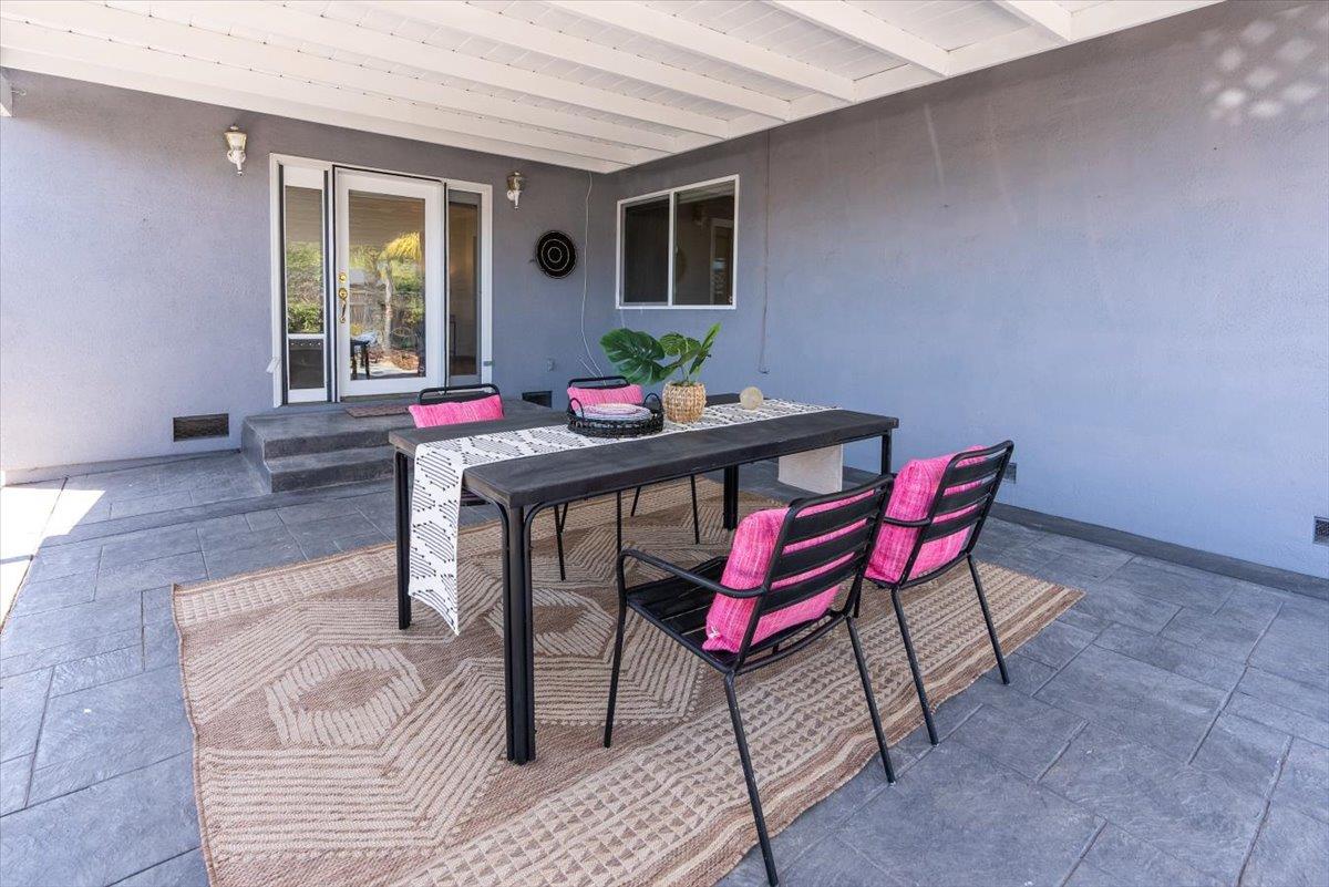 Detail Gallery Image 16 of 56 For 140 Suburbia Ave, Santa Cruz,  CA 95062 - 2 Beds | 2 Baths