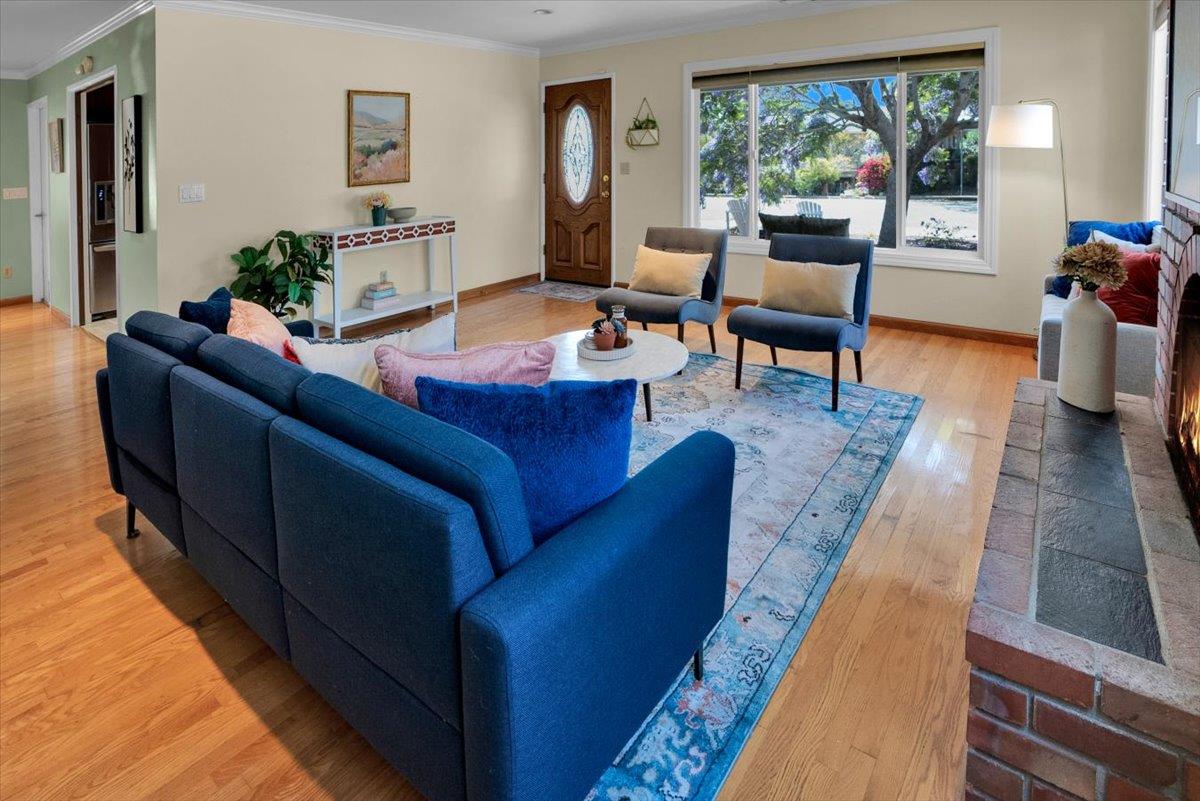 Detail Gallery Image 18 of 56 For 140 Suburbia Ave, Santa Cruz,  CA 95062 - 2 Beds | 2 Baths