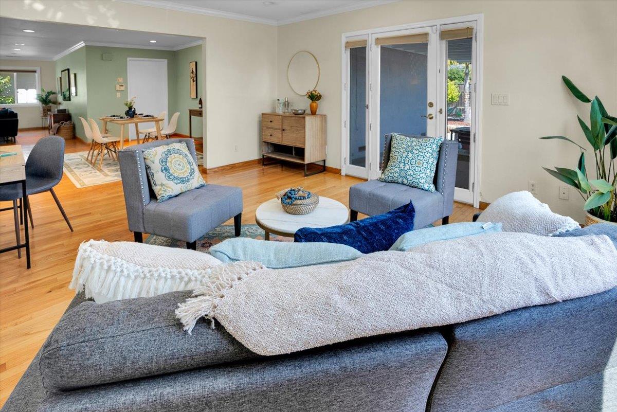 Detail Gallery Image 23 of 56 For 140 Suburbia Ave, Santa Cruz,  CA 95062 - 2 Beds | 2 Baths