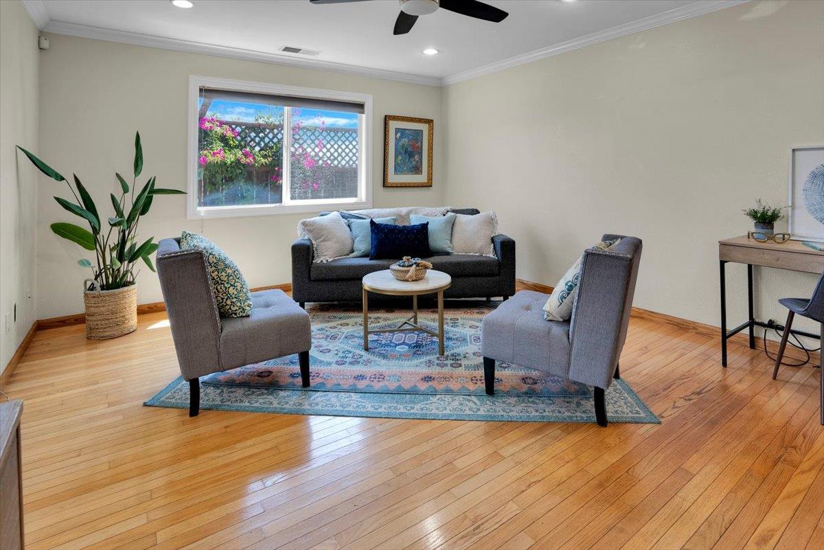 Detail Gallery Image 26 of 56 For 140 Suburbia Ave, Santa Cruz,  CA 95062 - 2 Beds | 2 Baths
