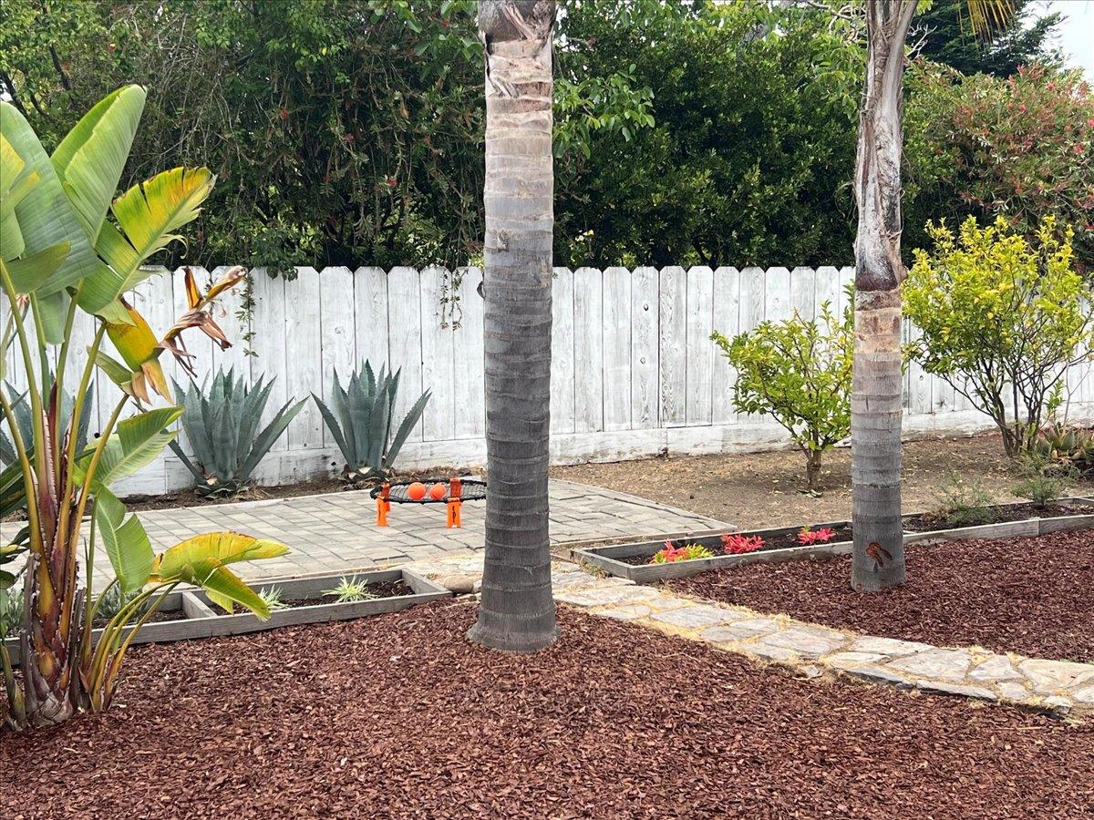 Detail Gallery Image 45 of 56 For 140 Suburbia Ave, Santa Cruz,  CA 95062 - 2 Beds | 2 Baths