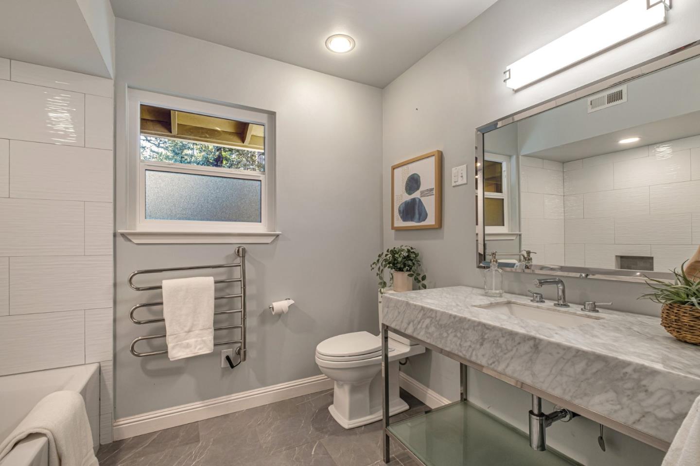 Detail Gallery Image 24 of 48 For 24705 Spanish Oaks Rd, Los Gatos,  CA 95033 - 4 Beds | 3/1 Baths