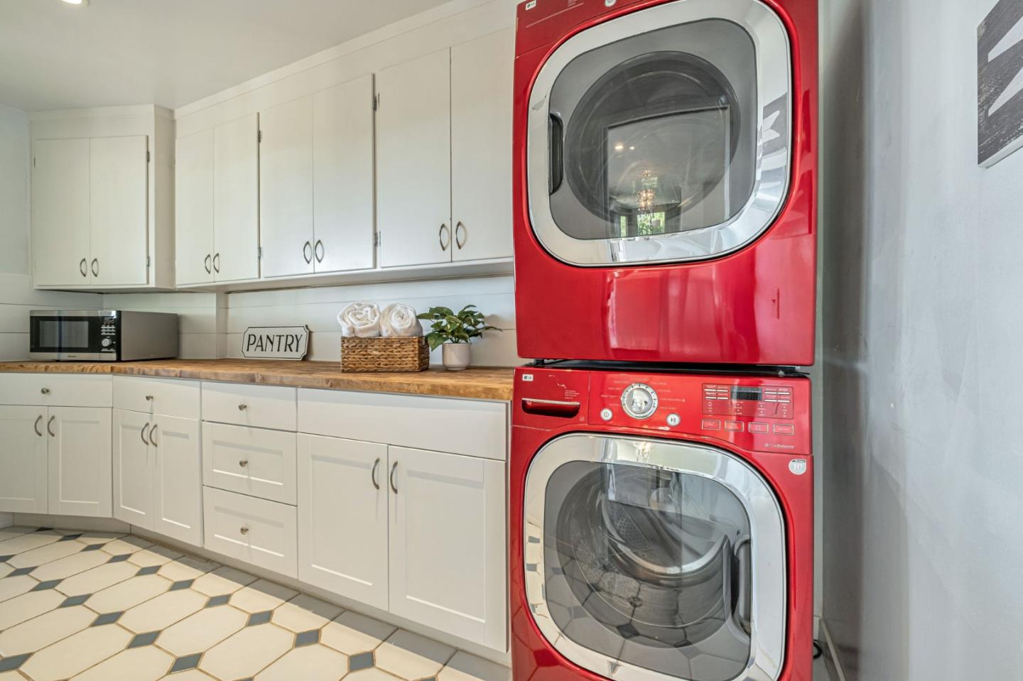 Detail Gallery Image 38 of 48 For 24705 Spanish Oaks Rd, Los Gatos,  CA 95033 - 4 Beds | 3/1 Baths