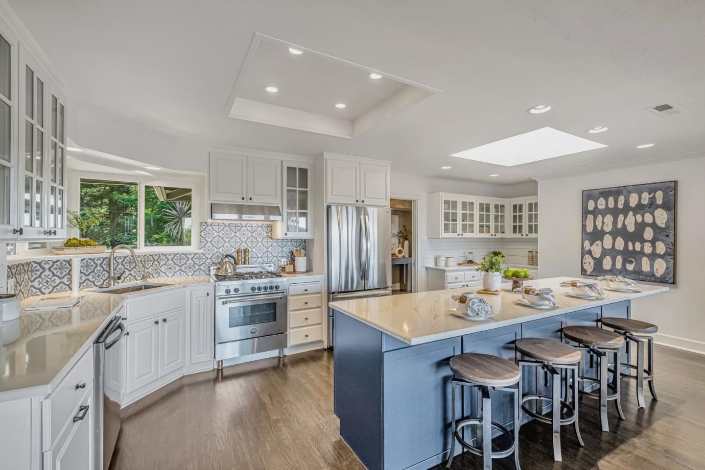 Detail Gallery Image 8 of 48 For 24705 Spanish Oaks Rd, Los Gatos,  CA 95033 - 4 Beds | 3/1 Baths