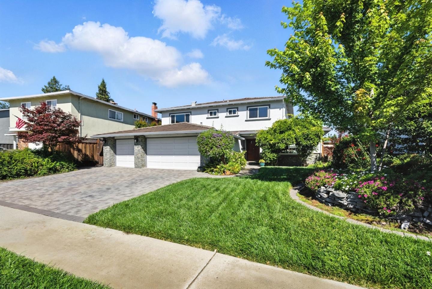 Detail Gallery Image 2 of 75 For 4957 New Compton Ct, San Jose,  CA 95136 - 5 Beds | 3 Baths