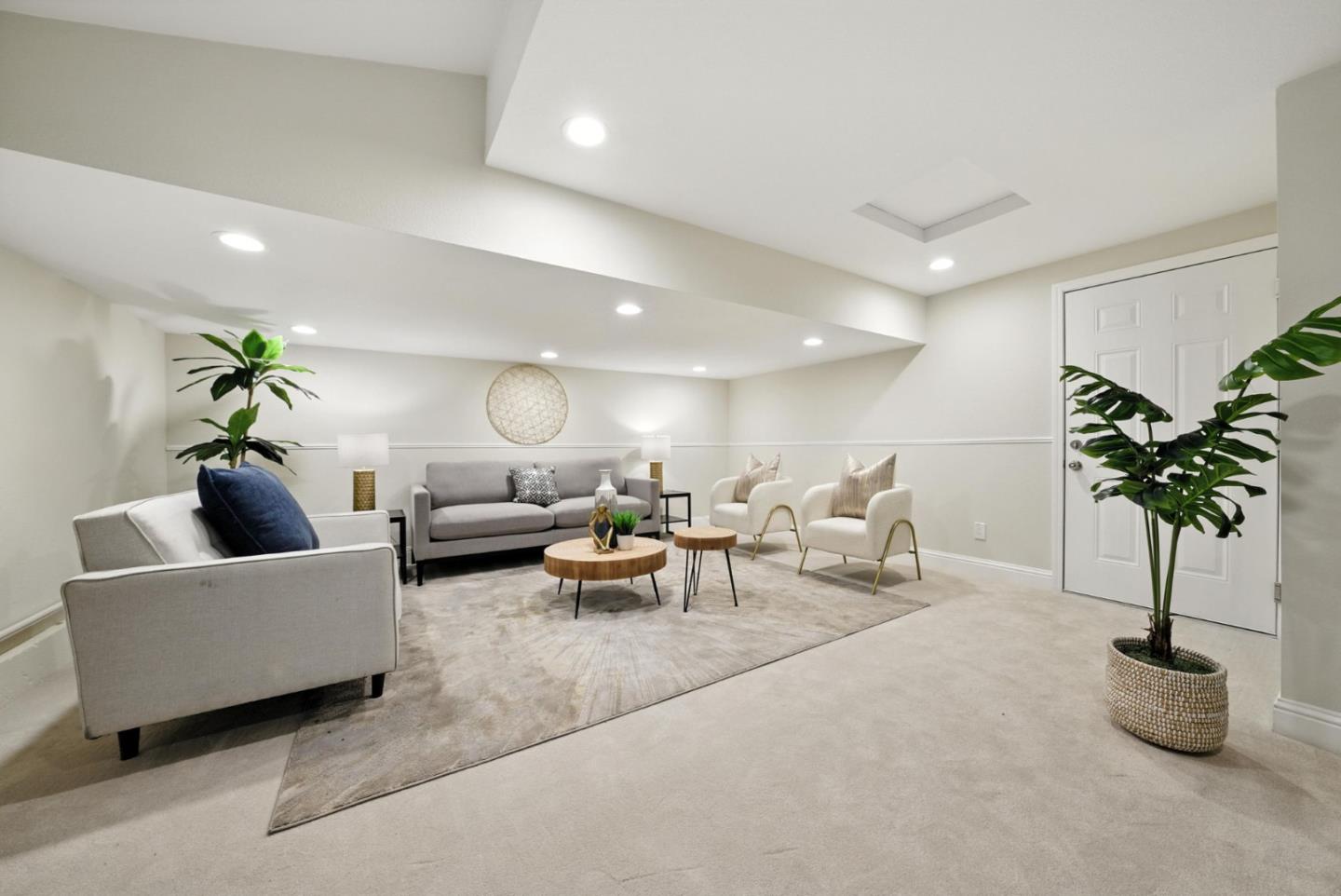 Detail Gallery Image 27 of 75 For 4957 New Compton Ct, San Jose,  CA 95136 - 5 Beds | 3 Baths
