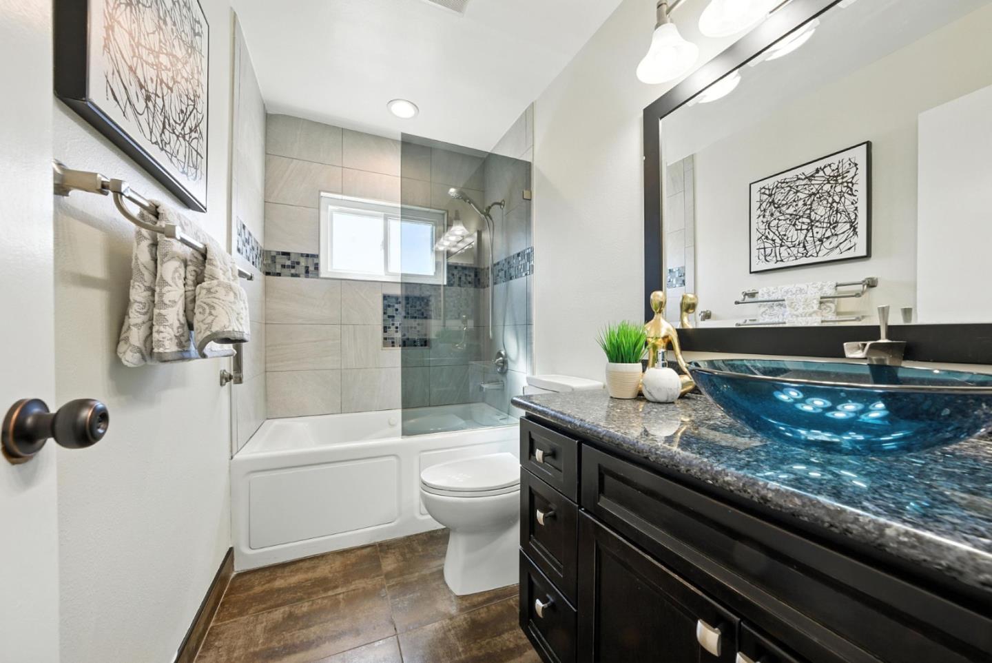 Detail Gallery Image 36 of 75 For 4957 New Compton Ct, San Jose,  CA 95136 - 5 Beds | 3 Baths