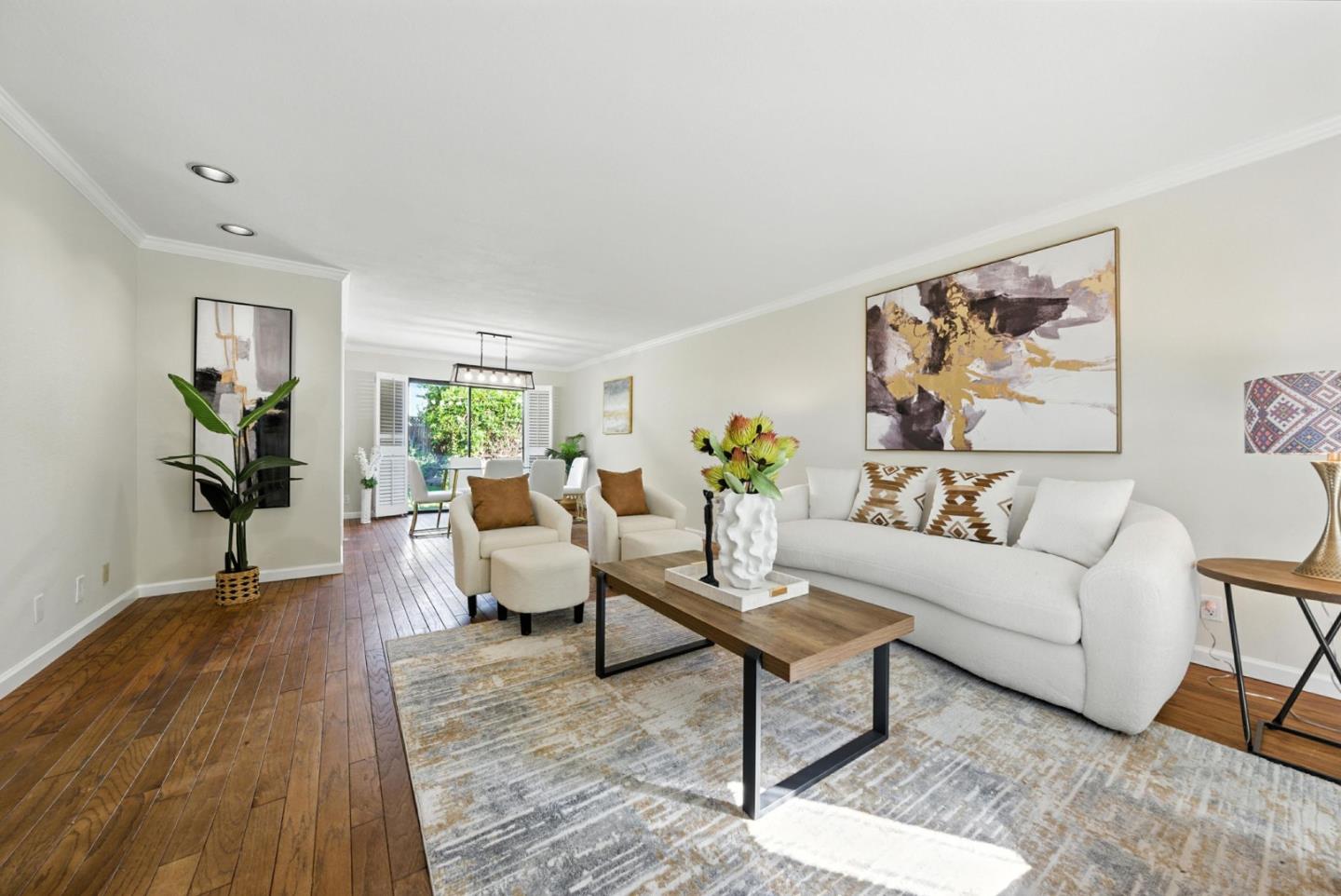 Detail Gallery Image 6 of 75 For 4957 New Compton Ct, San Jose,  CA 95136 - 5 Beds | 3 Baths
