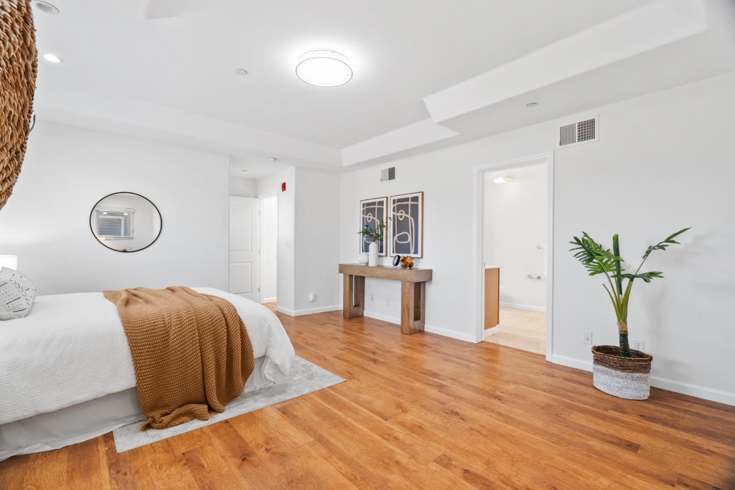 108 Balbach Street # 12, San Jose, California 95110, 3 Bedrooms Bedrooms, ,2 BathroomsBathrooms,Residential,For Sale,108 Balbach Street # 12,ML82014692