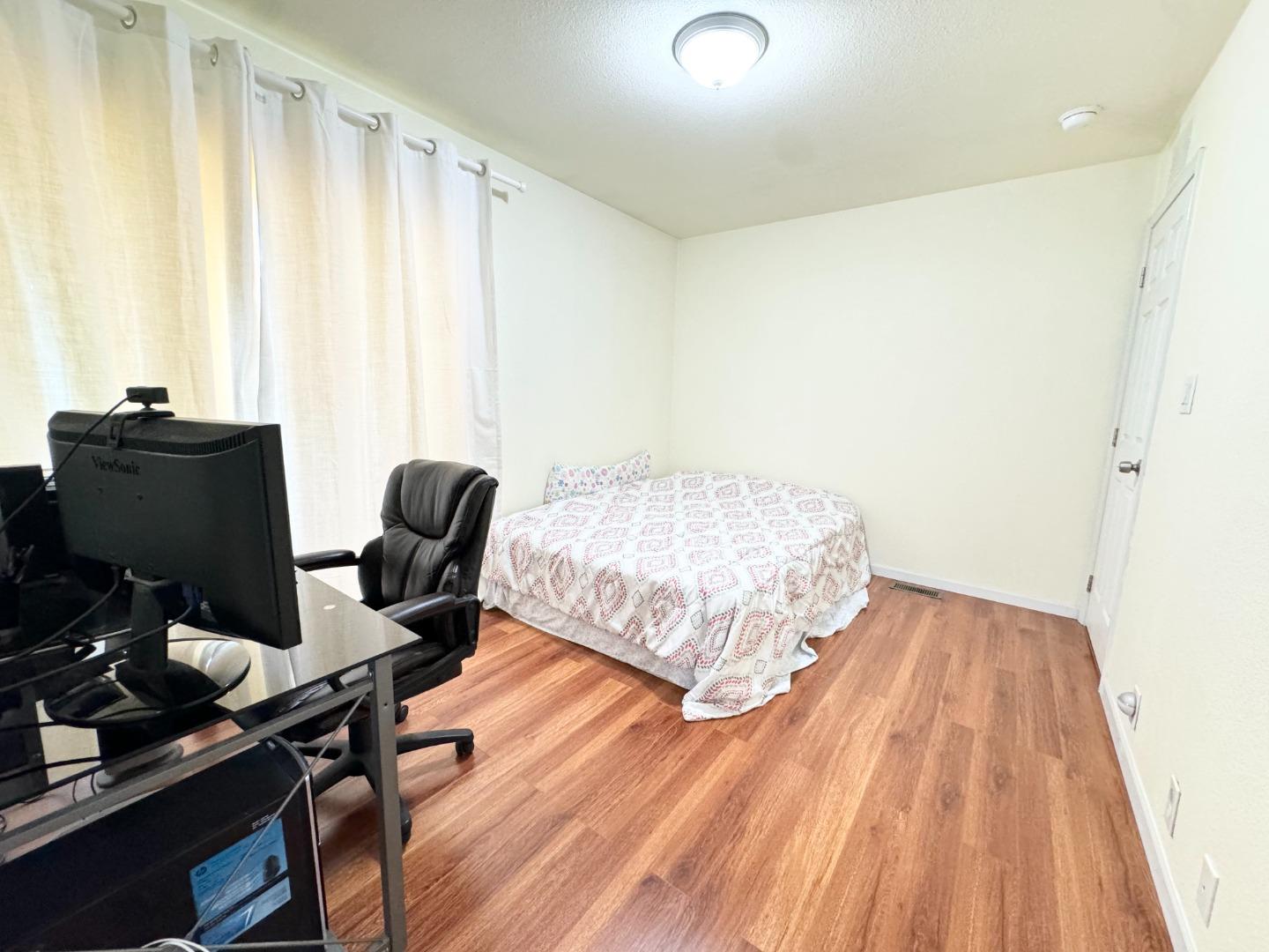 Detail Gallery Image 7 of 15 For 540 Bonita Ave #404,  San Jose,  CA 95116 - 2 Beds | 2 Baths