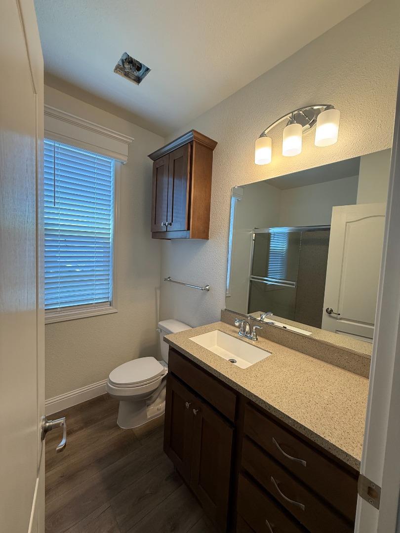 Detail Gallery Image 11 of 13 For 1161 Benicia Rd #13,  Vallejo,  CA 94590 - 2 Beds | 1 Baths