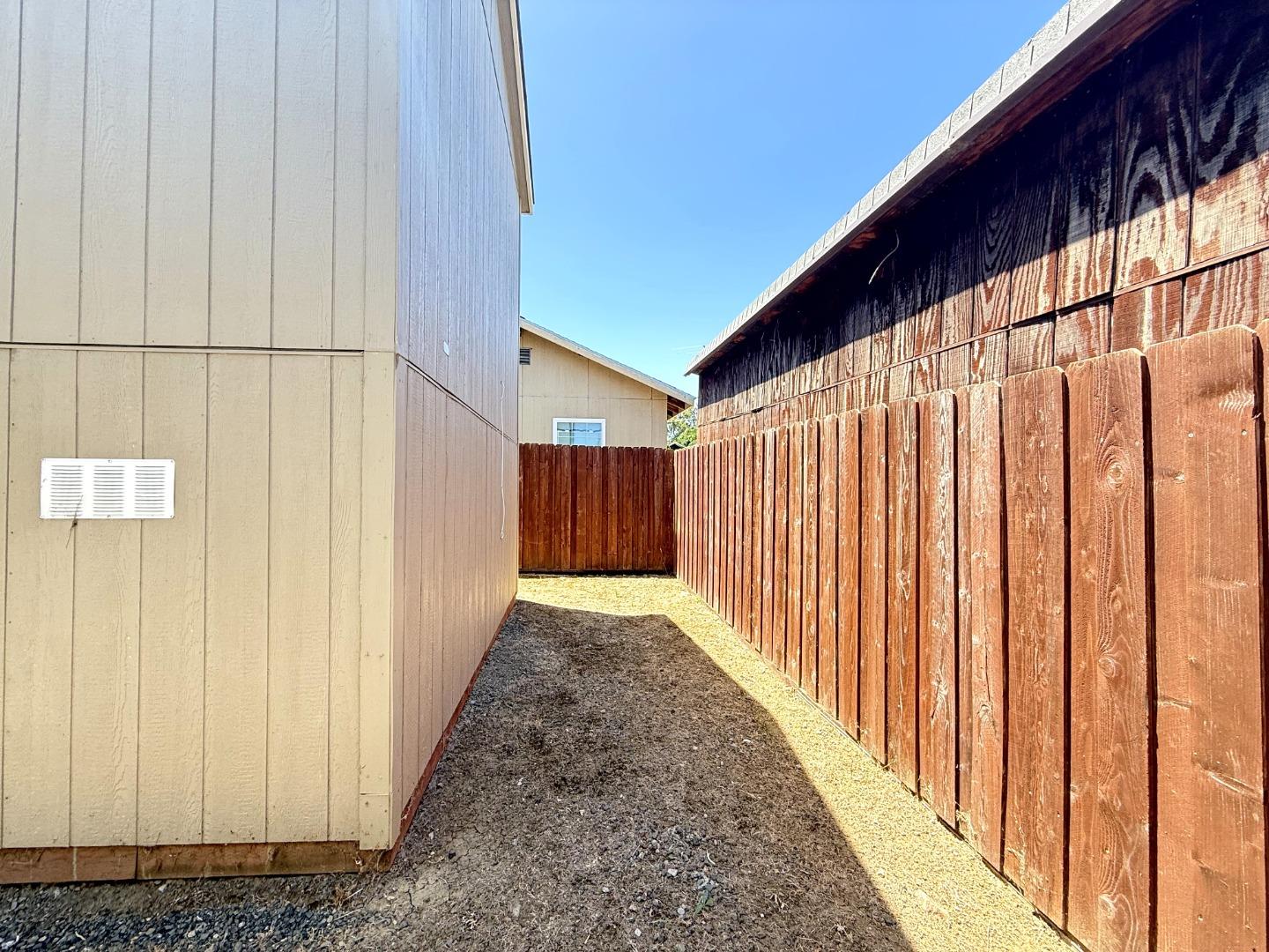 Detail Gallery Image 13 of 13 For 1161 Benicia Rd #13,  Vallejo,  CA 94590 - 2 Beds | 1 Baths