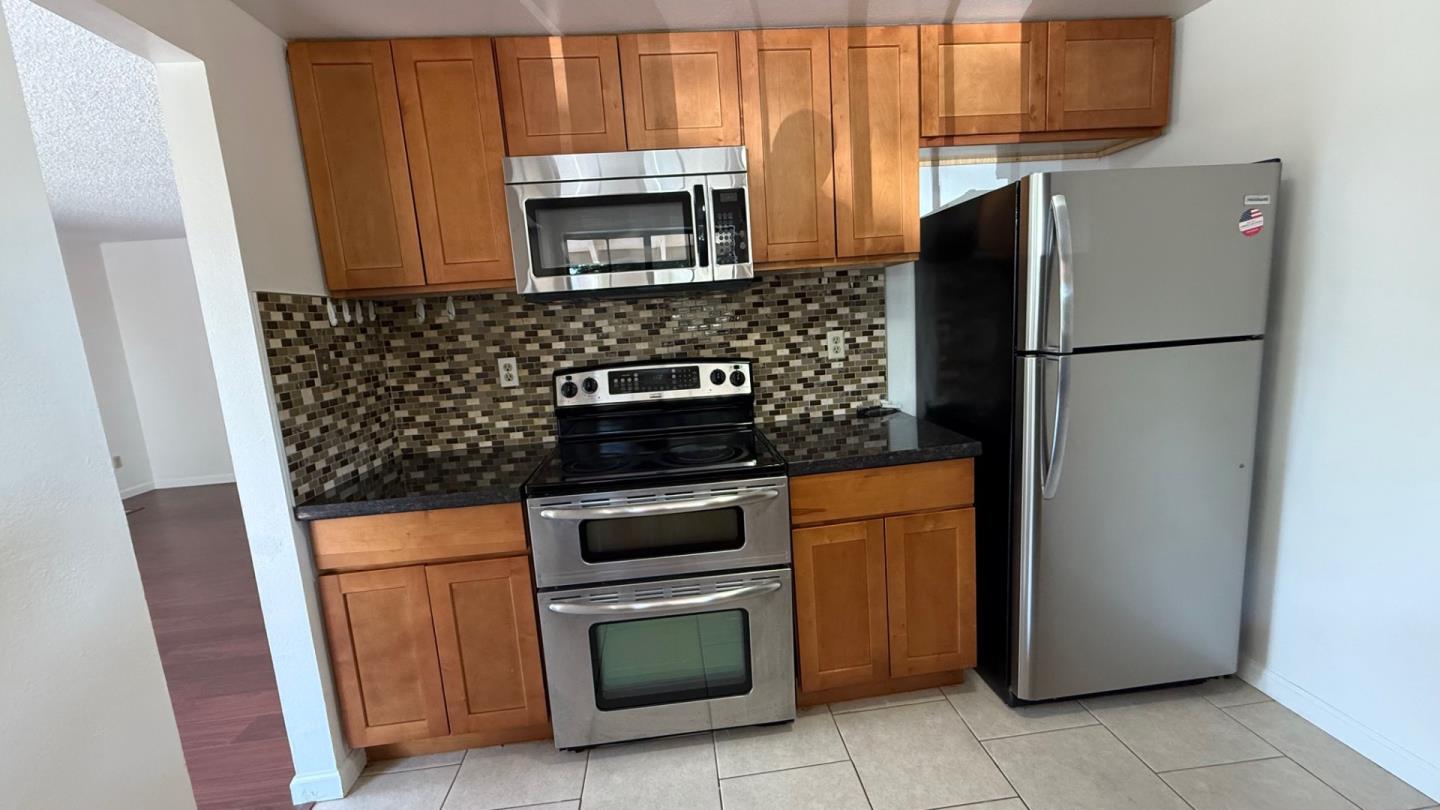 Detail Gallery Image 7 of 18 For 1701 Mahogany Way #47,  Antioch,  CA 94509 - 2 Beds | 2 Baths