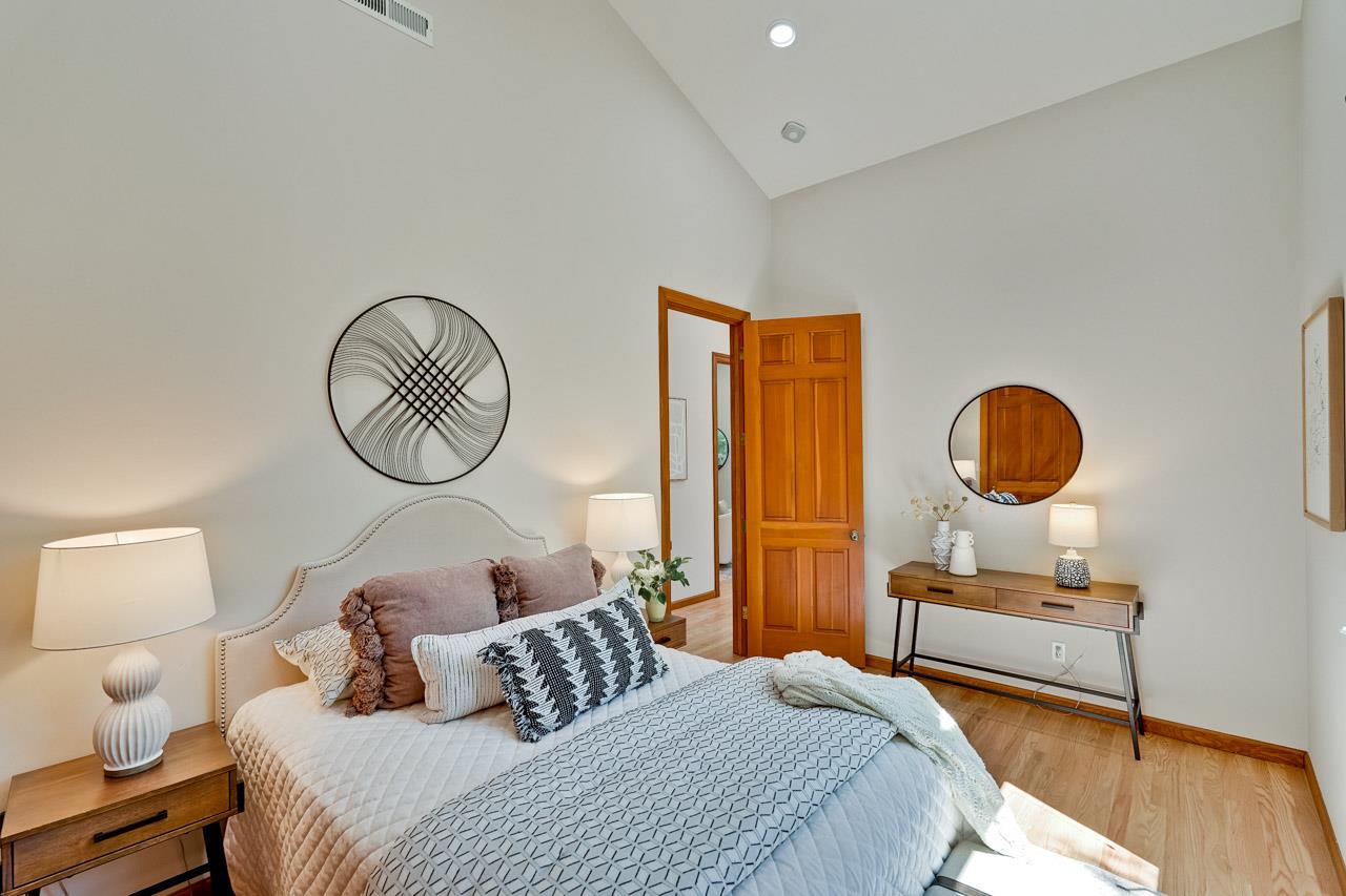 Detail Gallery Image 34 of 60 For 1625 Hazelaar Way, Los Altos,  CA 94024 - 3 Beds | 2 Baths