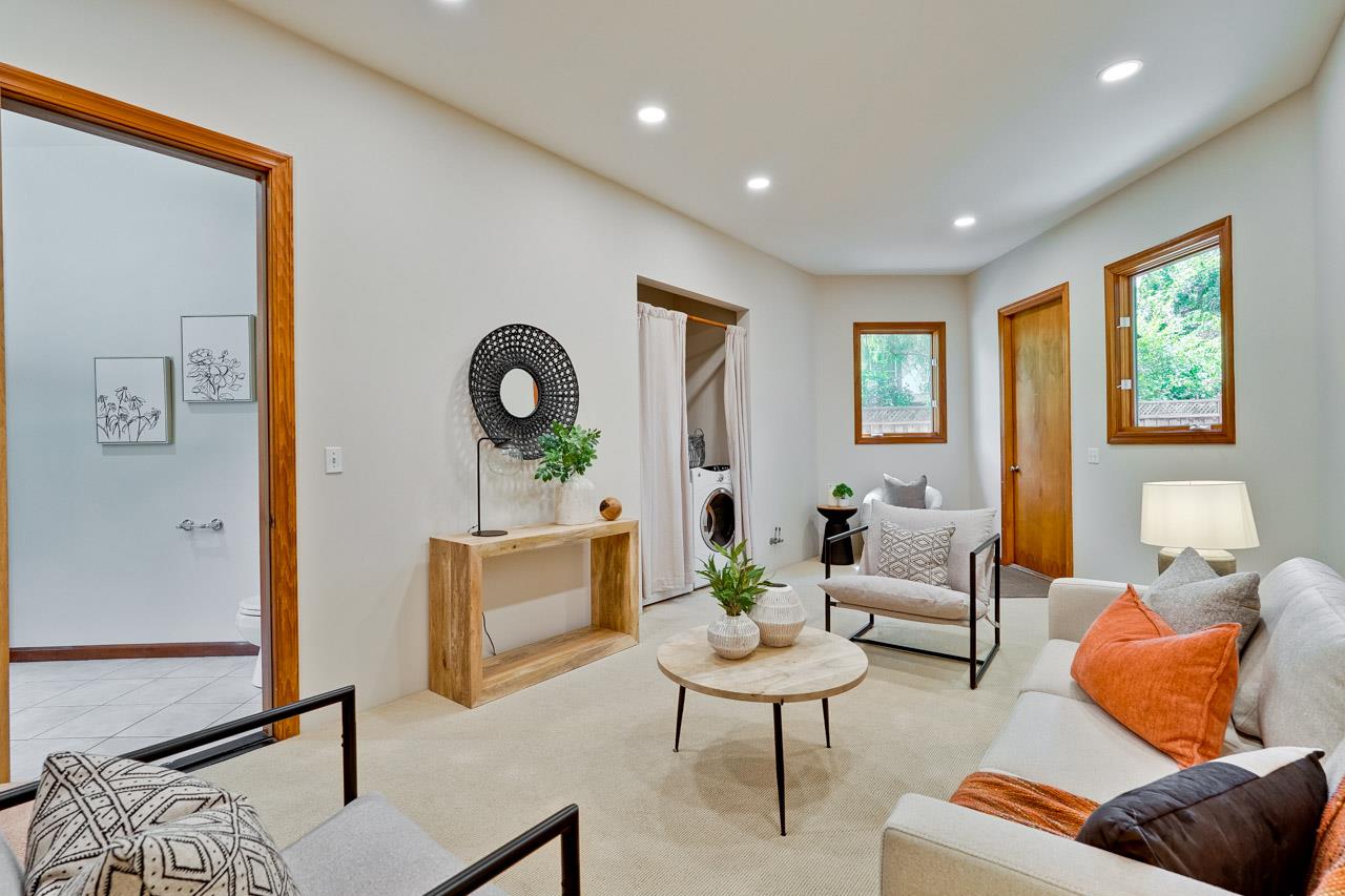 Detail Gallery Image 37 of 60 For 1625 Hazelaar Way, Los Altos,  CA 94024 - 3 Beds | 2 Baths