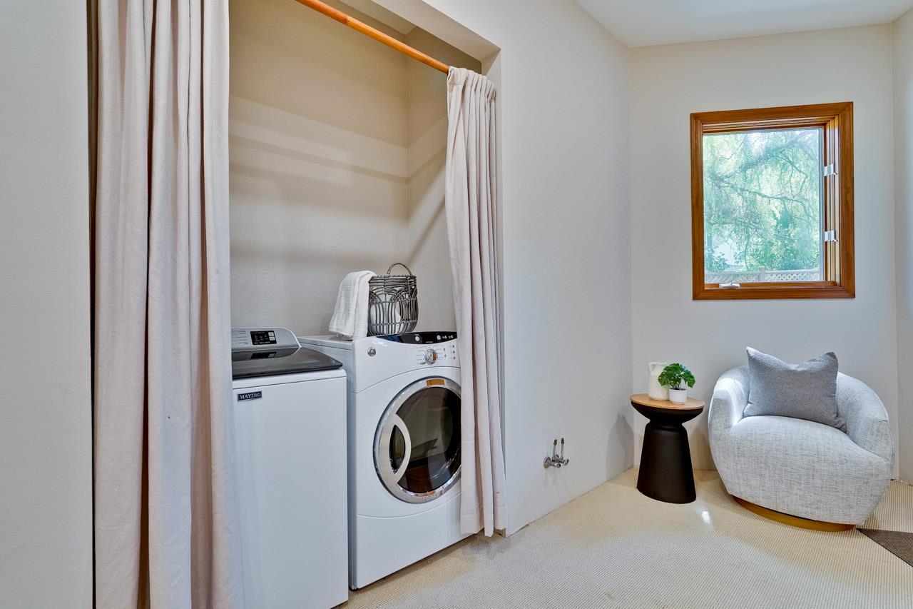 Detail Gallery Image 42 of 60 For 1625 Hazelaar Way, Los Altos,  CA 94024 - 3 Beds | 2 Baths