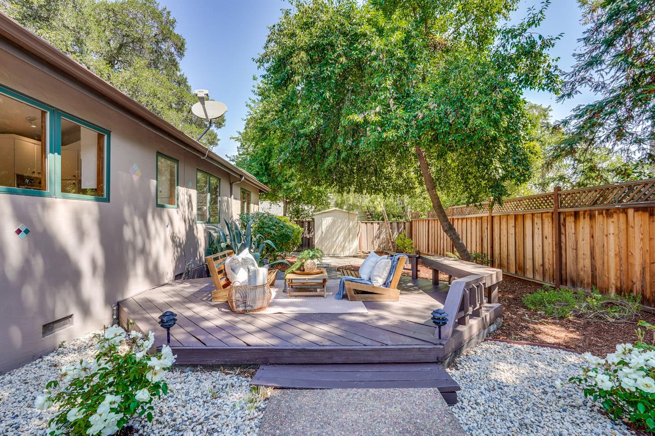 Detail Gallery Image 44 of 60 For 1625 Hazelaar Way, Los Altos,  CA 94024 - 3 Beds | 2 Baths