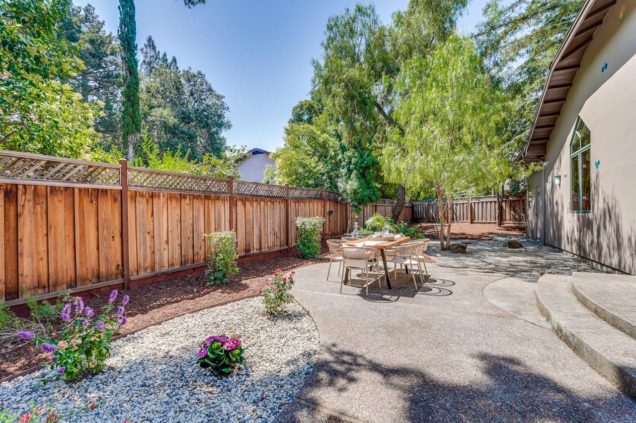 Detail Gallery Image 49 of 60 For 1625 Hazelaar Way, Los Altos,  CA 94024 - 3 Beds | 2 Baths