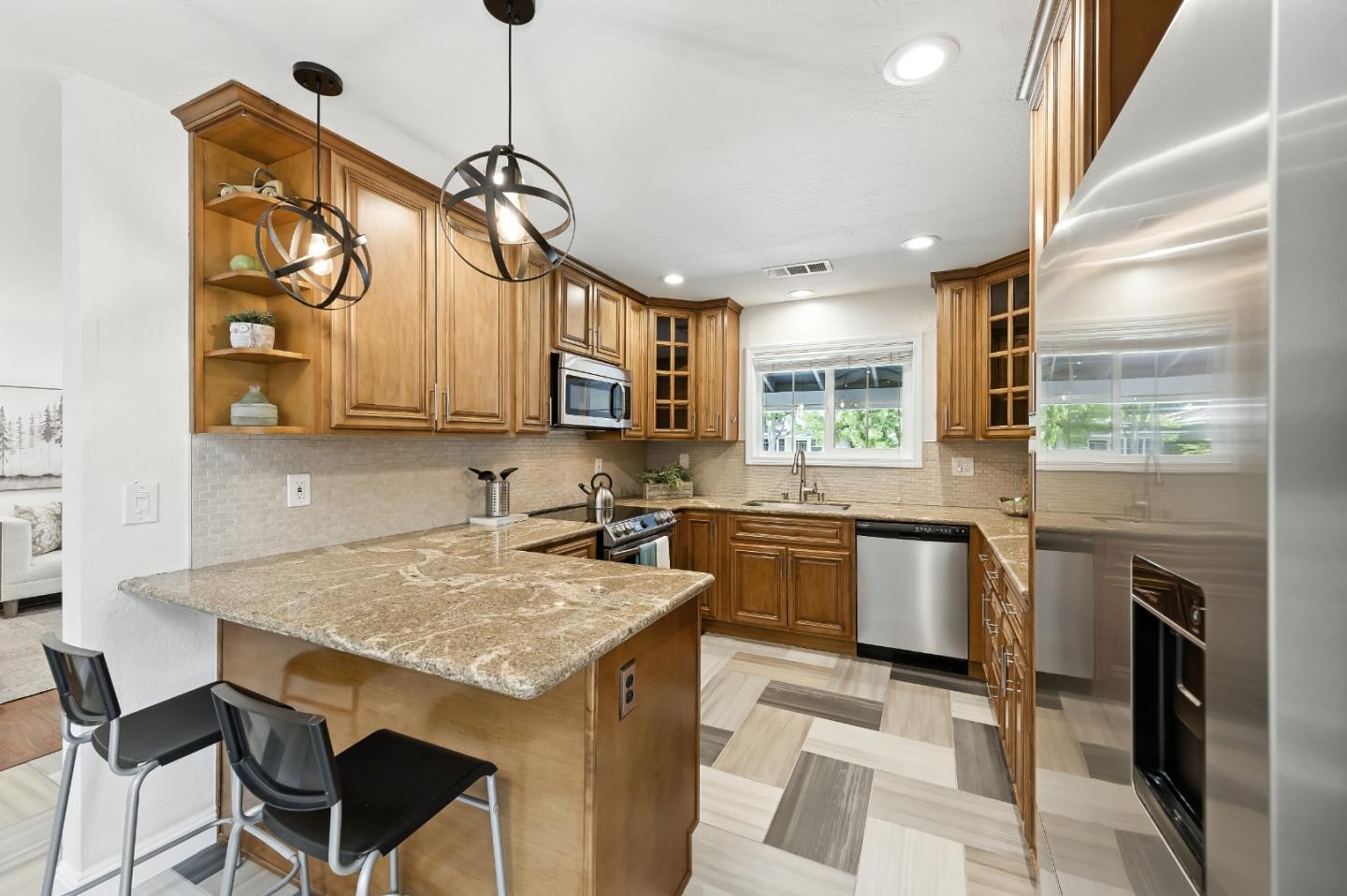 Detail Gallery Image 12 of 42 For 720 Natoma Dr, San Jose,  CA 95123 - 4 Beds | 2 Baths