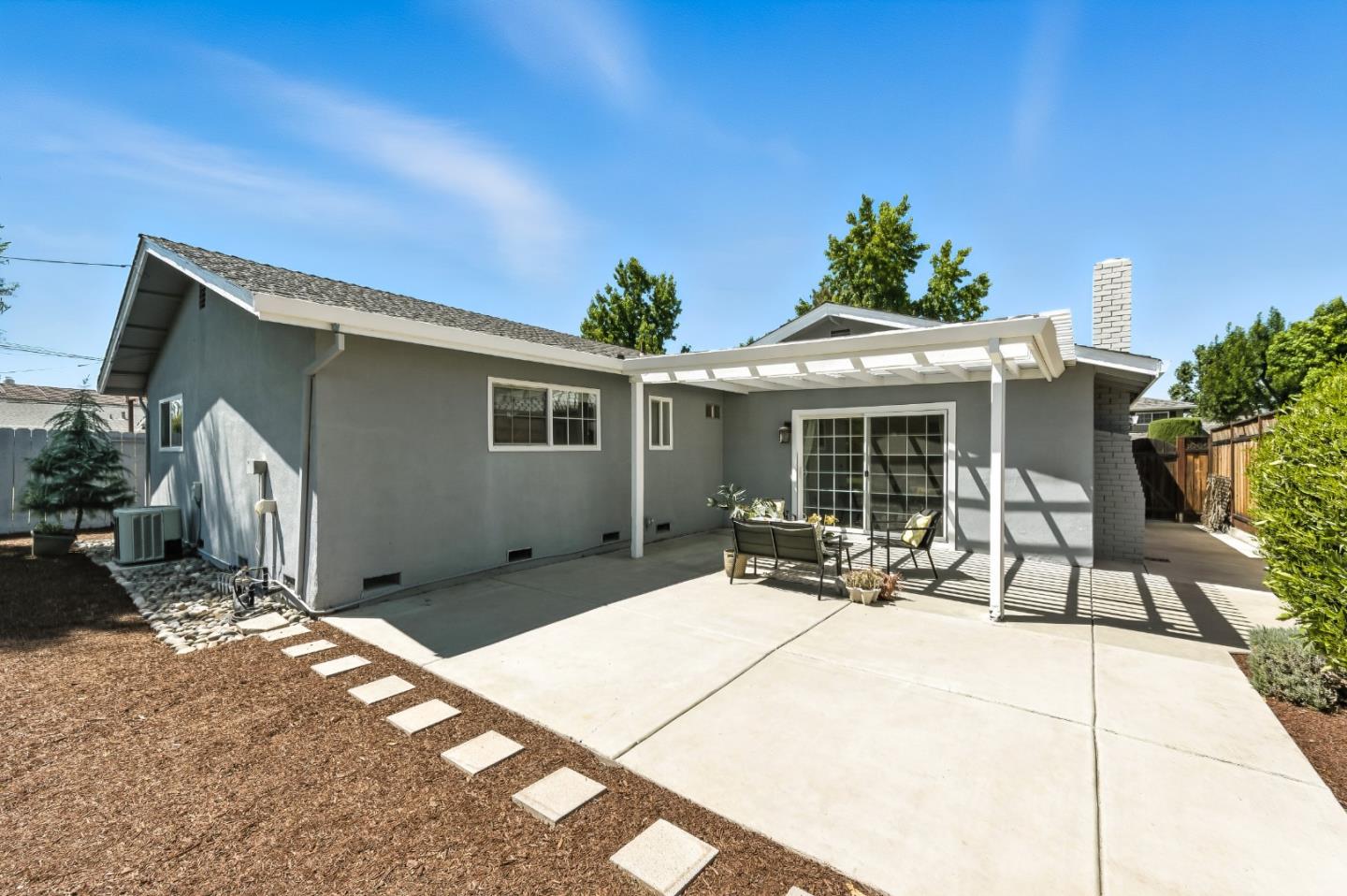 Detail Gallery Image 29 of 42 For 720 Natoma Dr, San Jose,  CA 95123 - 4 Beds | 2 Baths