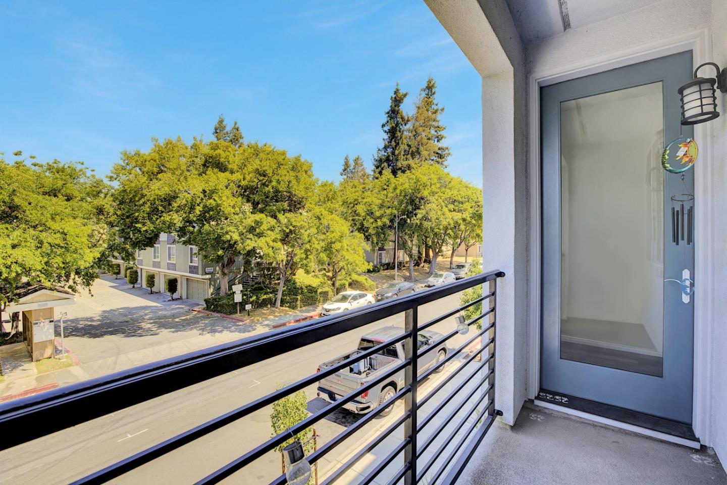 Detail Gallery Image 17 of 47 For 2580 Gimelli Way, San Jose,  CA 95133 - 3 Beds | 3 Baths