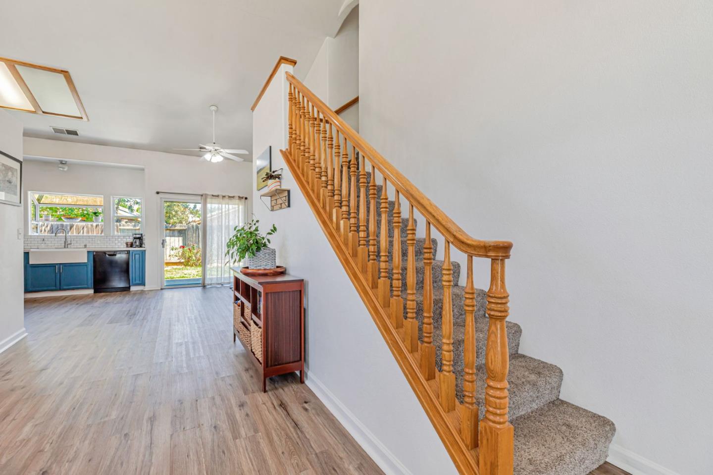 Detail Gallery Image 11 of 47 For 740 Alissa Ct, Hollister,  CA 95023 - 4 Beds | 3 Baths