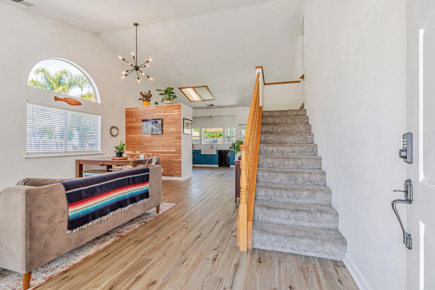 Detail Gallery Image 12 of 47 For 740 Alissa Ct, Hollister,  CA 95023 - 4 Beds | 3 Baths