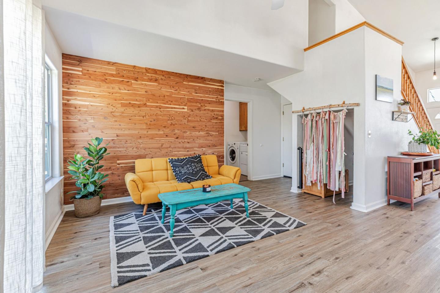 Detail Gallery Image 8 of 47 For 740 Alissa Ct, Hollister,  CA 95023 - 4 Beds | 3 Baths