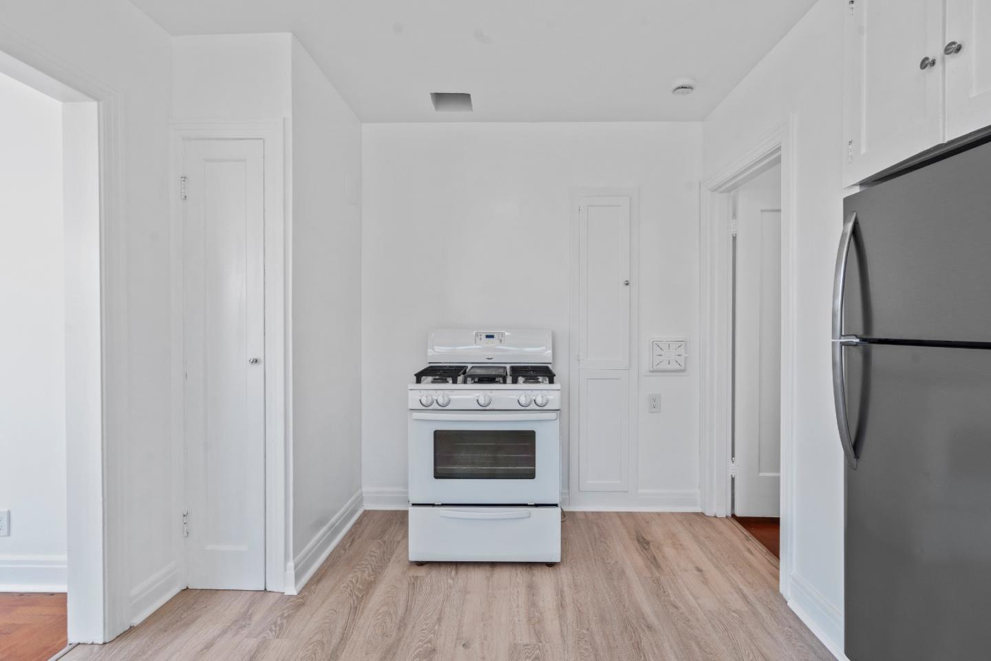 Detail Gallery Image 15 of 43 For 928 Lincoln St, Watsonville,  CA 95076 - 2 Beds | 1 Baths