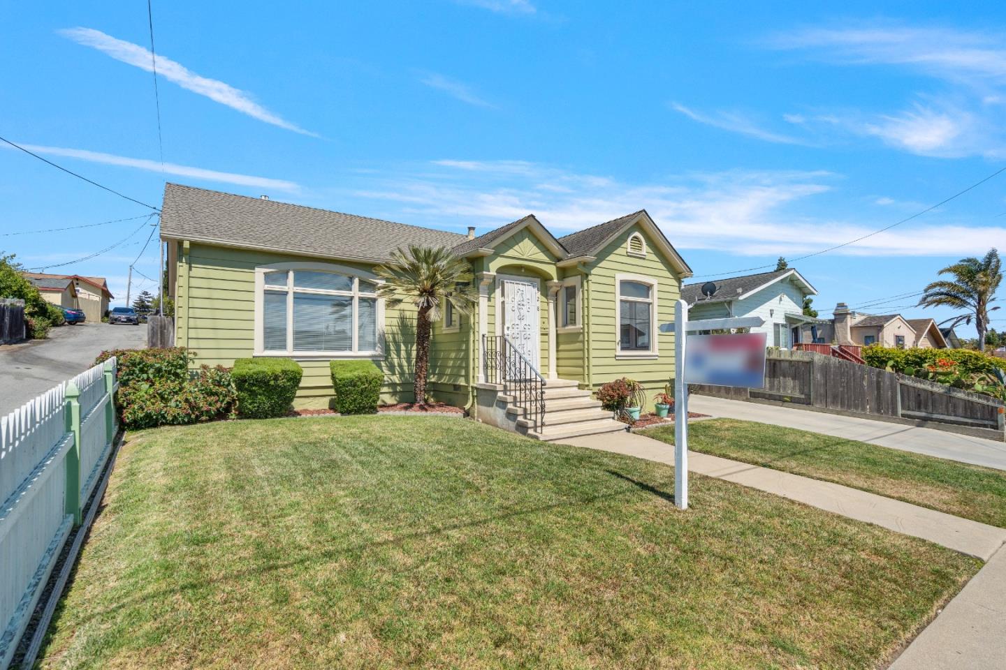 Detail Gallery Image 3 of 43 For 928 Lincoln St, Watsonville,  CA 95076 - 2 Beds | 1 Baths