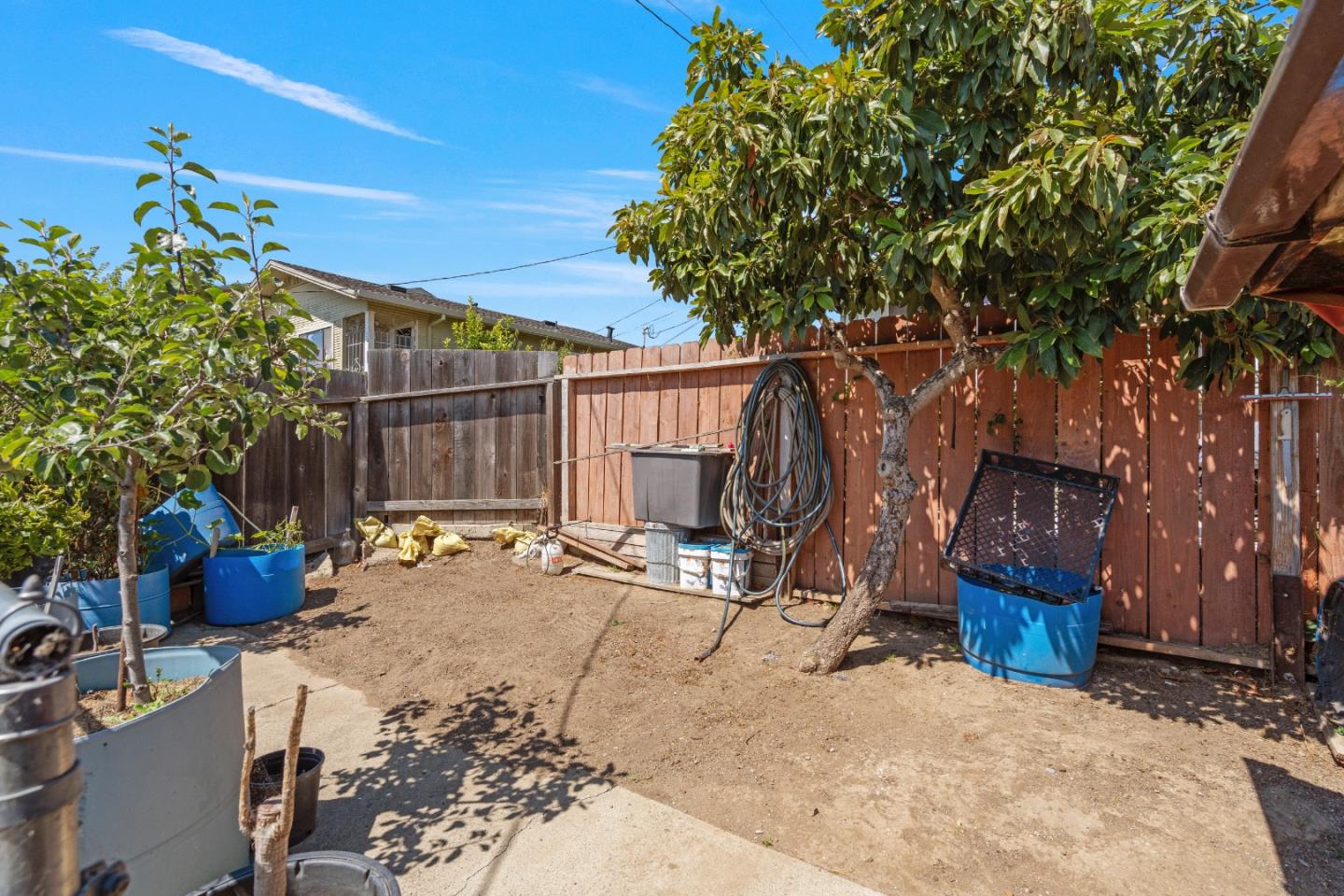 Detail Gallery Image 32 of 43 For 928 Lincoln St, Watsonville,  CA 95076 - 2 Beds | 1 Baths