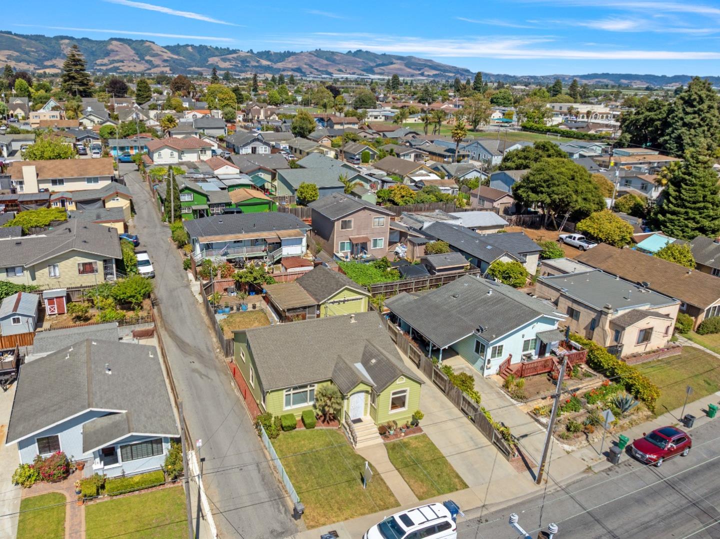 Detail Gallery Image 37 of 43 For 928 Lincoln St, Watsonville,  CA 95076 - 2 Beds | 1 Baths