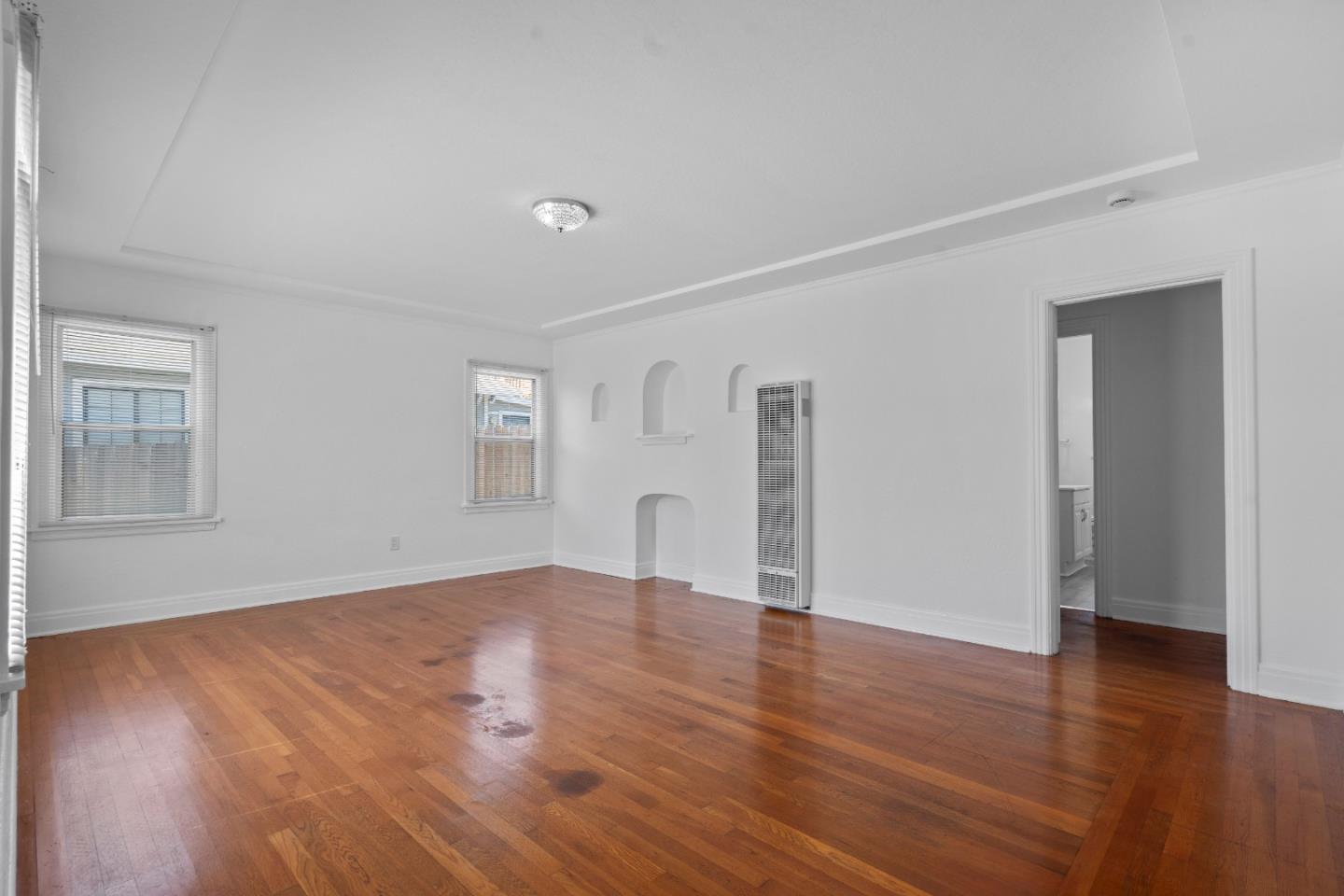 Detail Gallery Image 9 of 43 For 928 Lincoln St, Watsonville,  CA 95076 - 2 Beds | 1 Baths