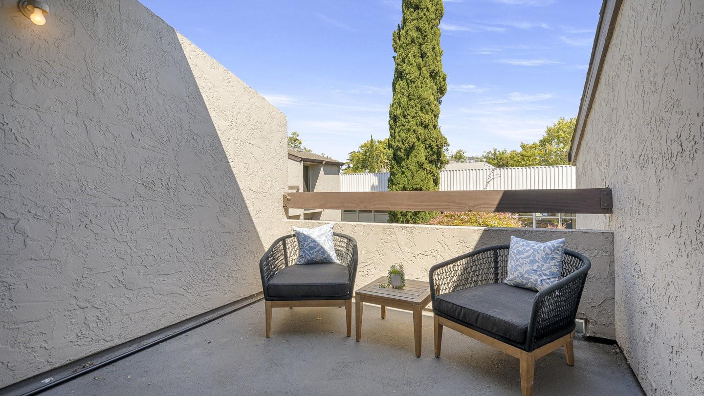 Detail Gallery Image 7 of 32 For 2201 the Alameda #22,  Santa Clara,  CA 95050 - 2 Beds | 1/1 Baths